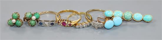 Two 18ct gold and gem set rings including five stone diamond, two 9ct gold and gem set rings and five other items.